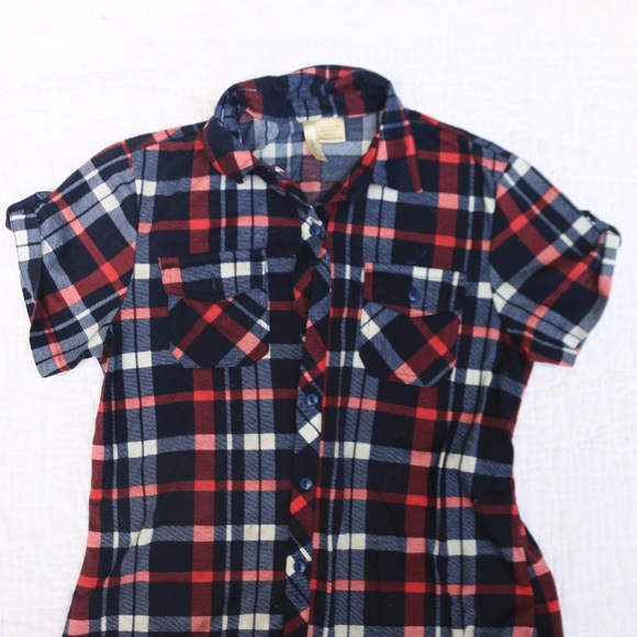 🦋 Red, White, & Blue Cute Short Sleeve Flannel - Picture 1 of 8
